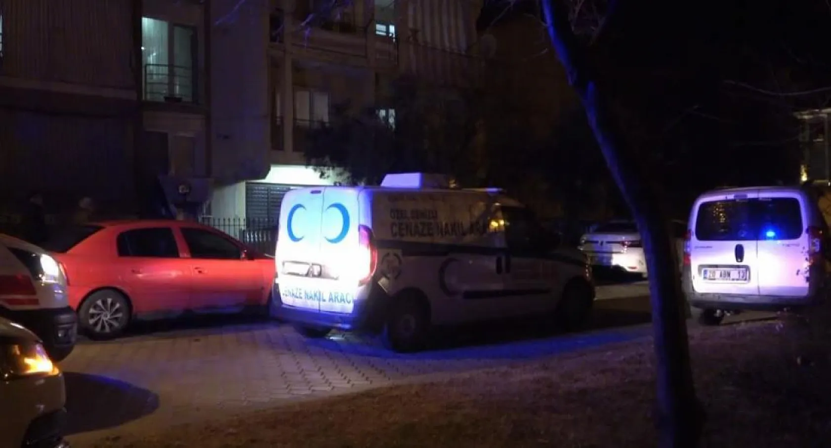16 yaşındaki çocuk evde ölü bulundu