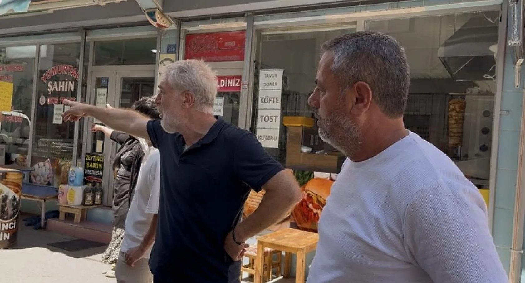 Ev almak için biriktirdiği 1 kilo altın çöpe atıldı, ilçe seferber oldu