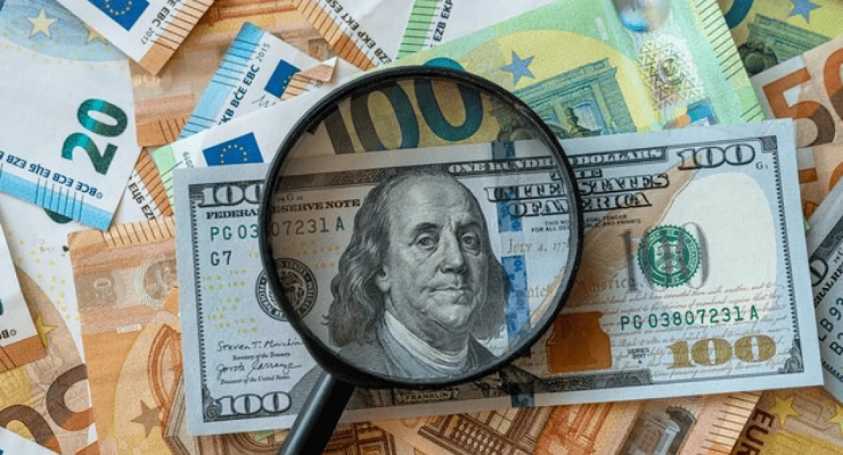 Dolar zayıflıyor, Euro ve Sterlin son yılların zirvesinde 'Euro tarihi rekor kırdı'