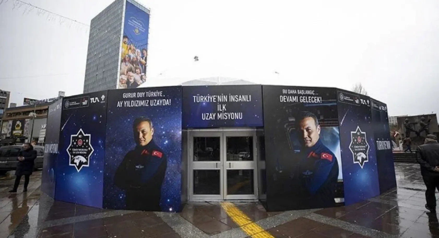 İlk Türk Astronot Alper Gezeravcı kimdir? Kaç gün uzayda kalacak? Uzayda neler yapacak?