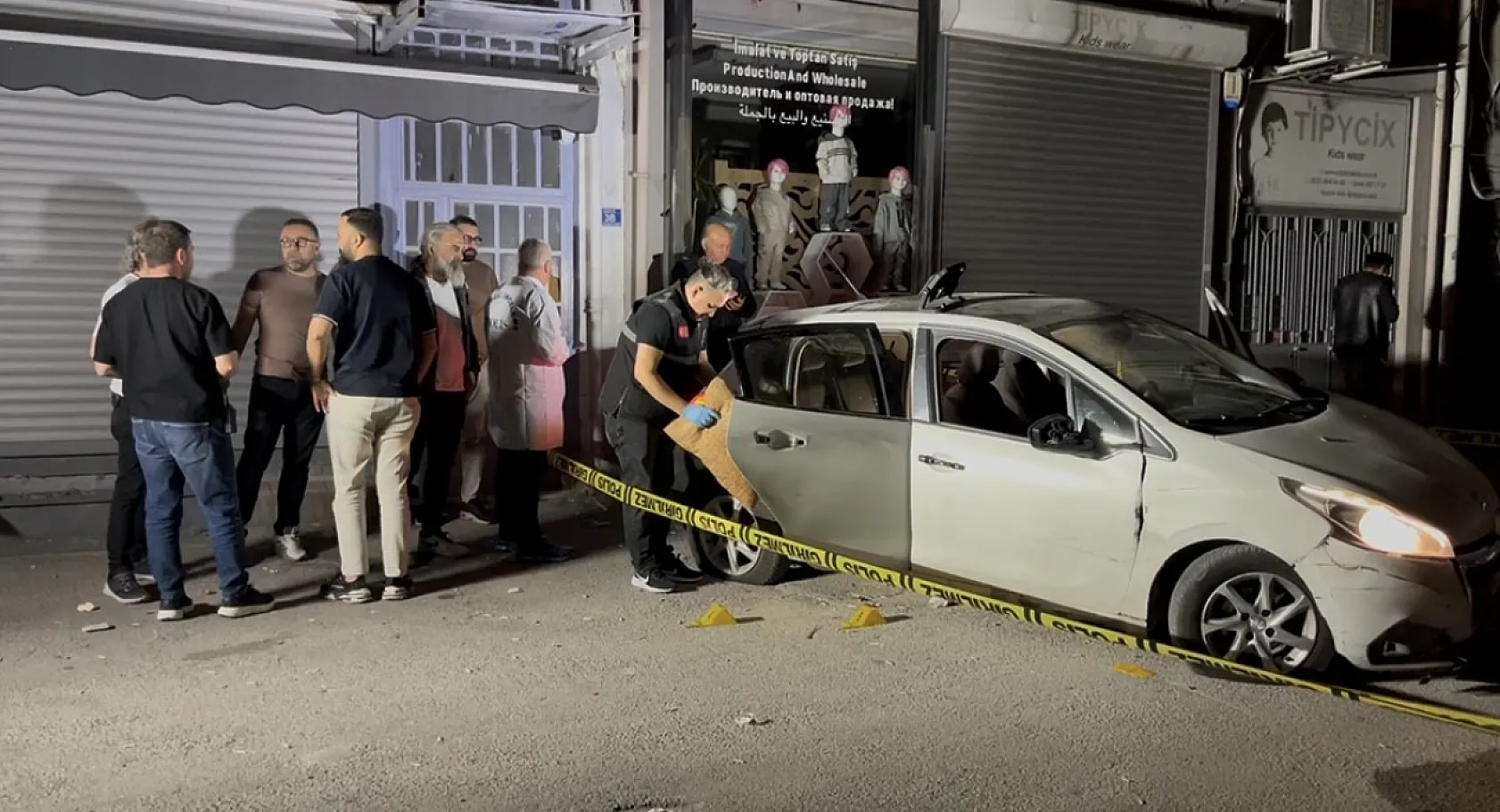 O kaçtı polis kovaladı: Polis kıskacına girince başına ateş edip hayatına son verdi
