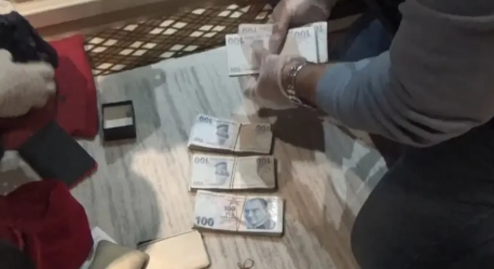FETÖ firarisi Bekir Boydak yakalandı, bakın kaldığı villadan neler çıktı!