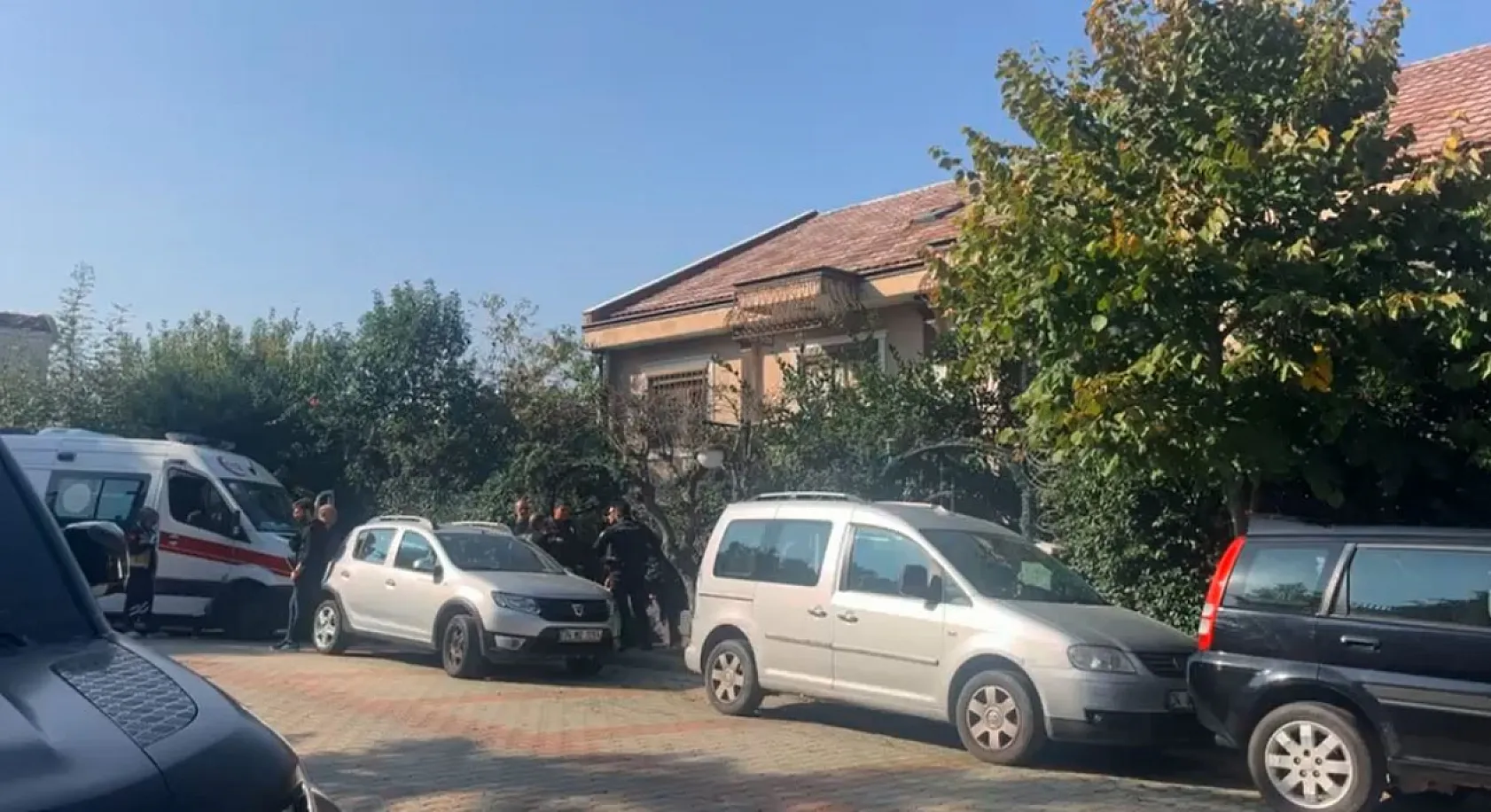Kombiden sızan gaz bir aileyi zehirledi: 1 kişi öldü, 2 kişi tedavi altında