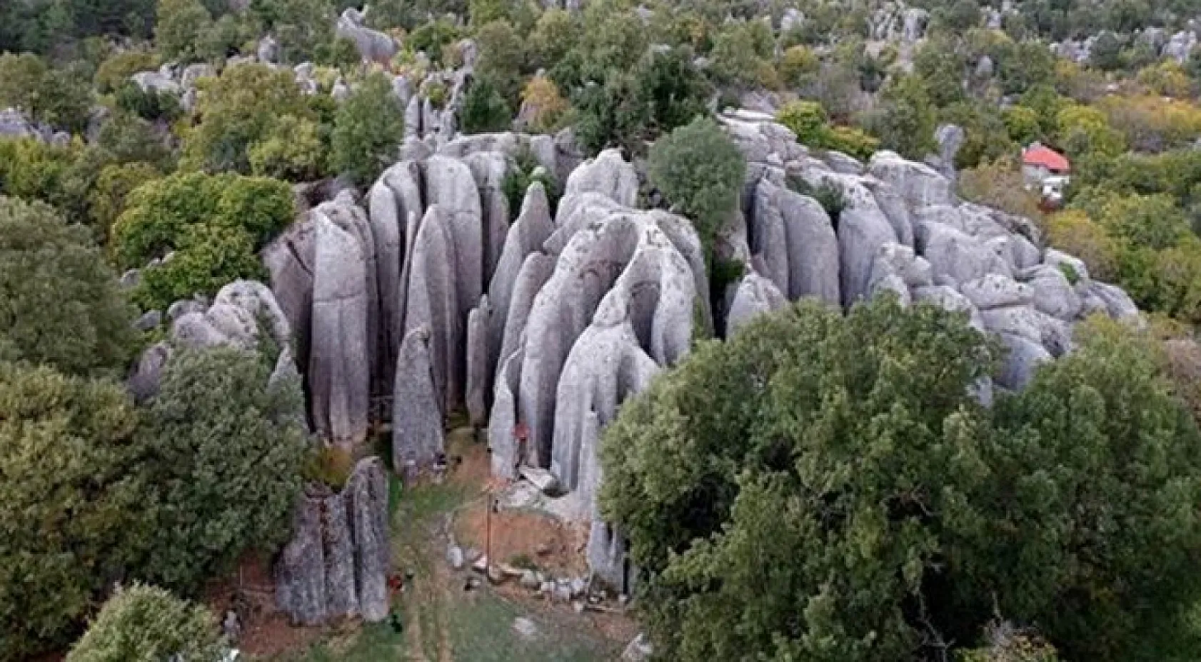 Antalya'nın coğrafi güzelliği 'Adam Kayalar' turistlerin uğrak noktası oldu