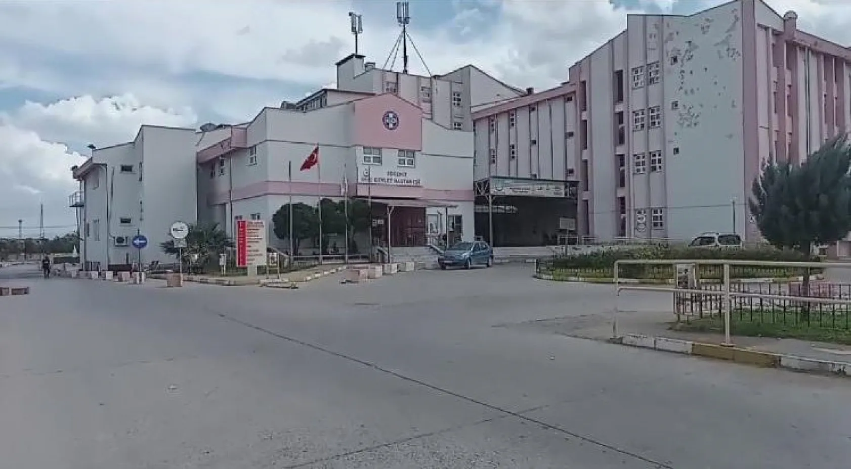 İlk saldırıdan yaralı kurtuldu, hasta yatağında ikinci saldırıda öldü