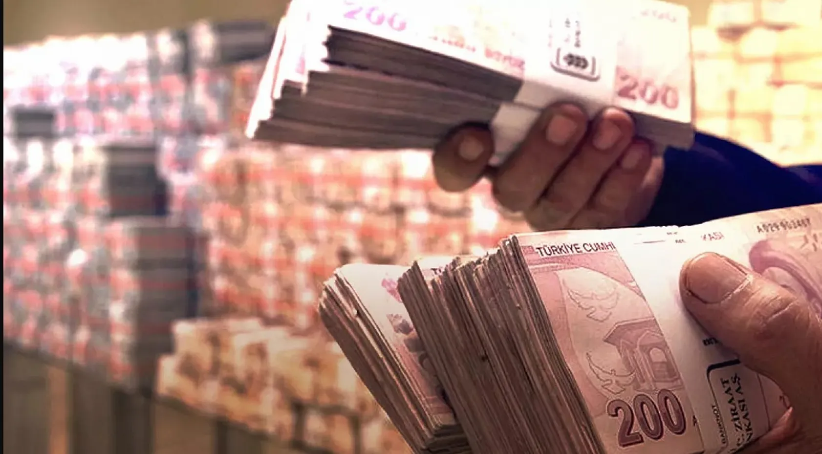 ATM'lerde Para Çekme Limitleri Güncelleniyor