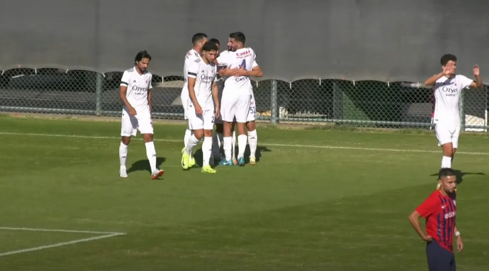 Fethiyespor, Altınordu ile puanları paylaştı: 2-2
