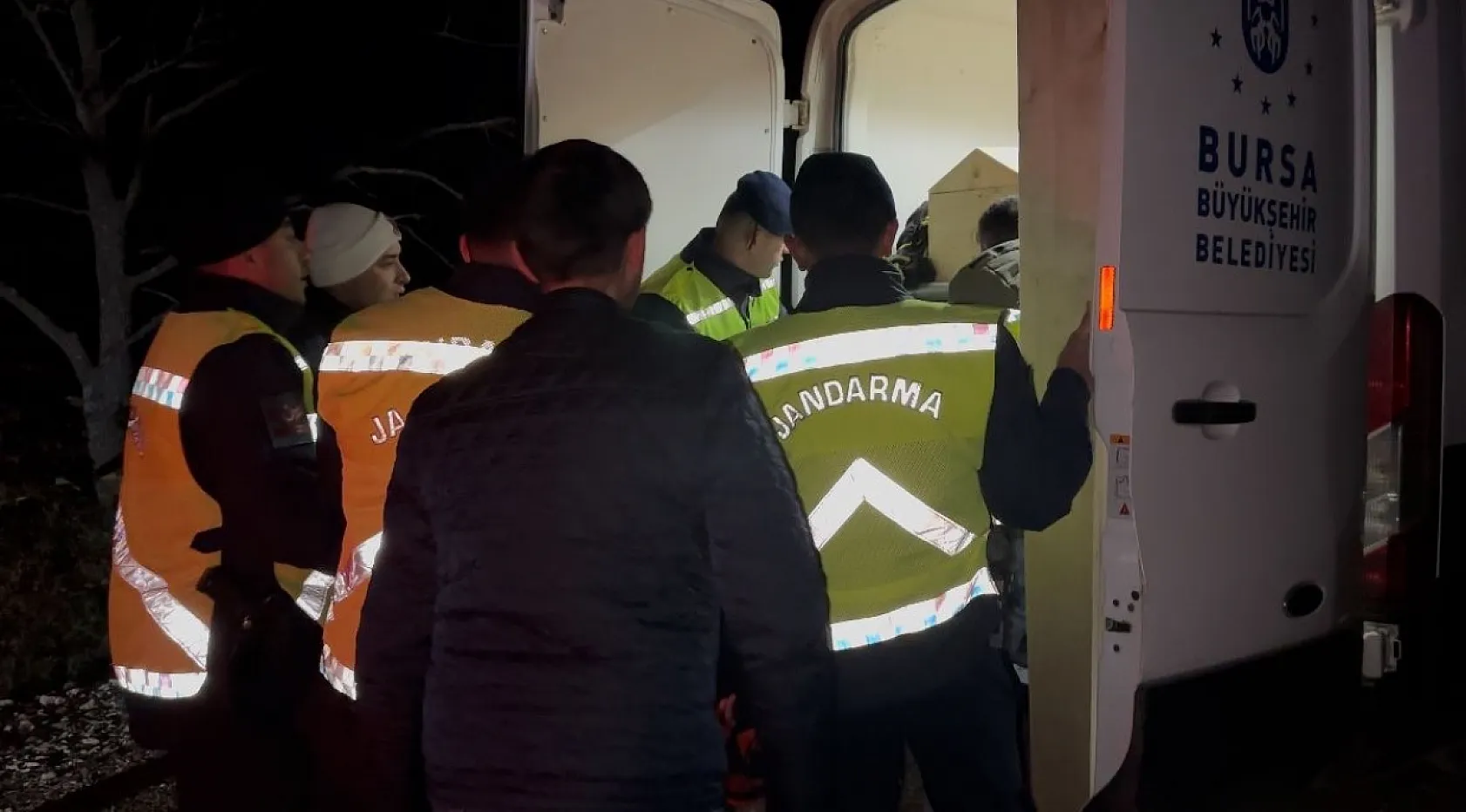 18 yaşındaki gencin cesedi ormanda yanmış halde bulundu