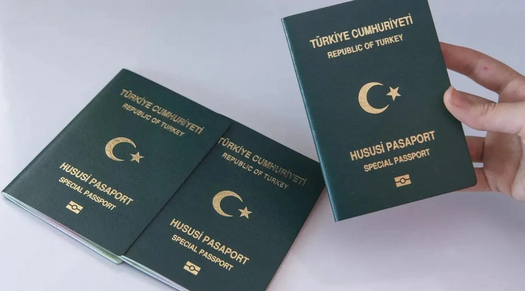 Gazetecilere Yeşil Pasaport Meclis'e sunuldu