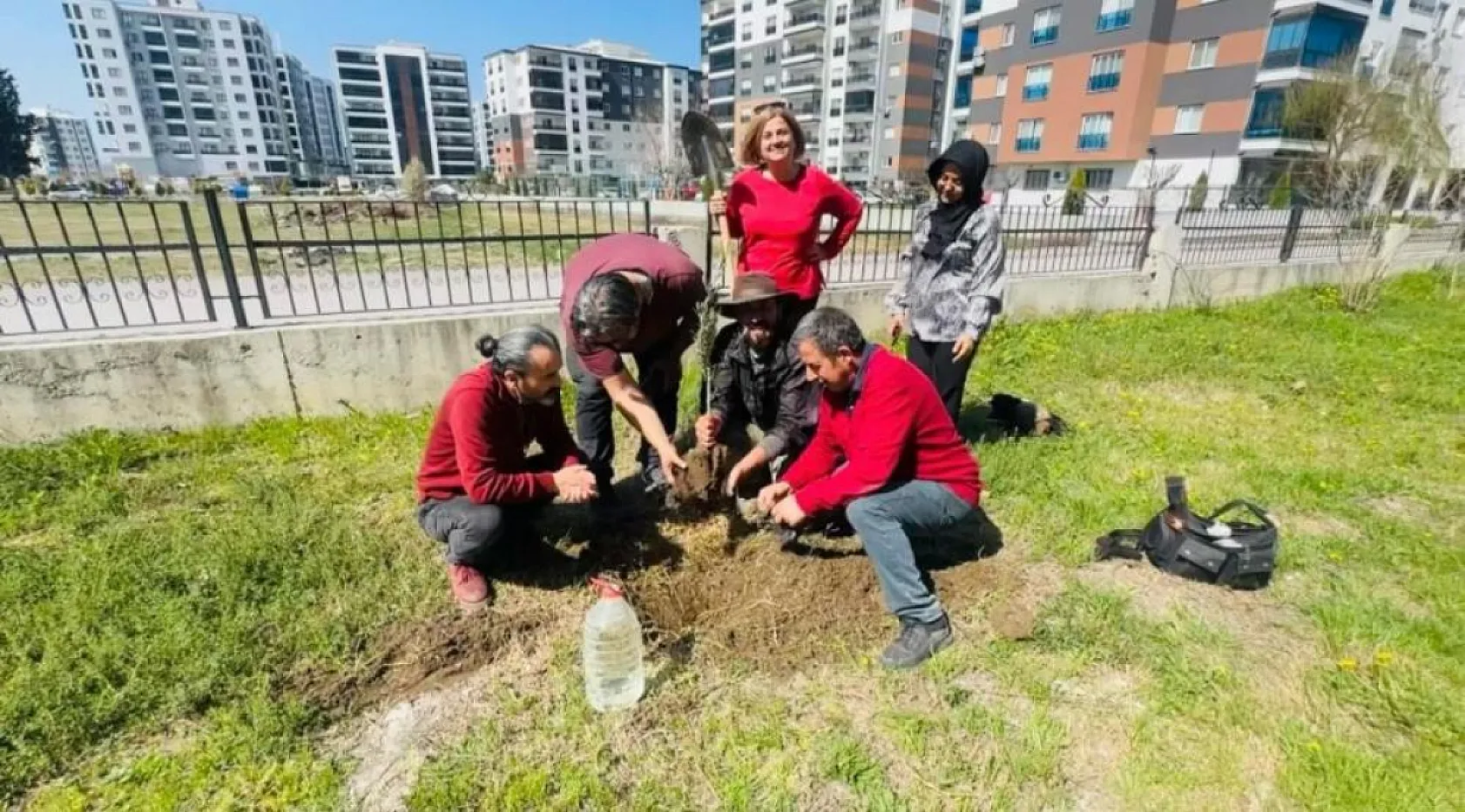 Doğa için 3 yıldır köpeğiyle ülkeyi geziyor