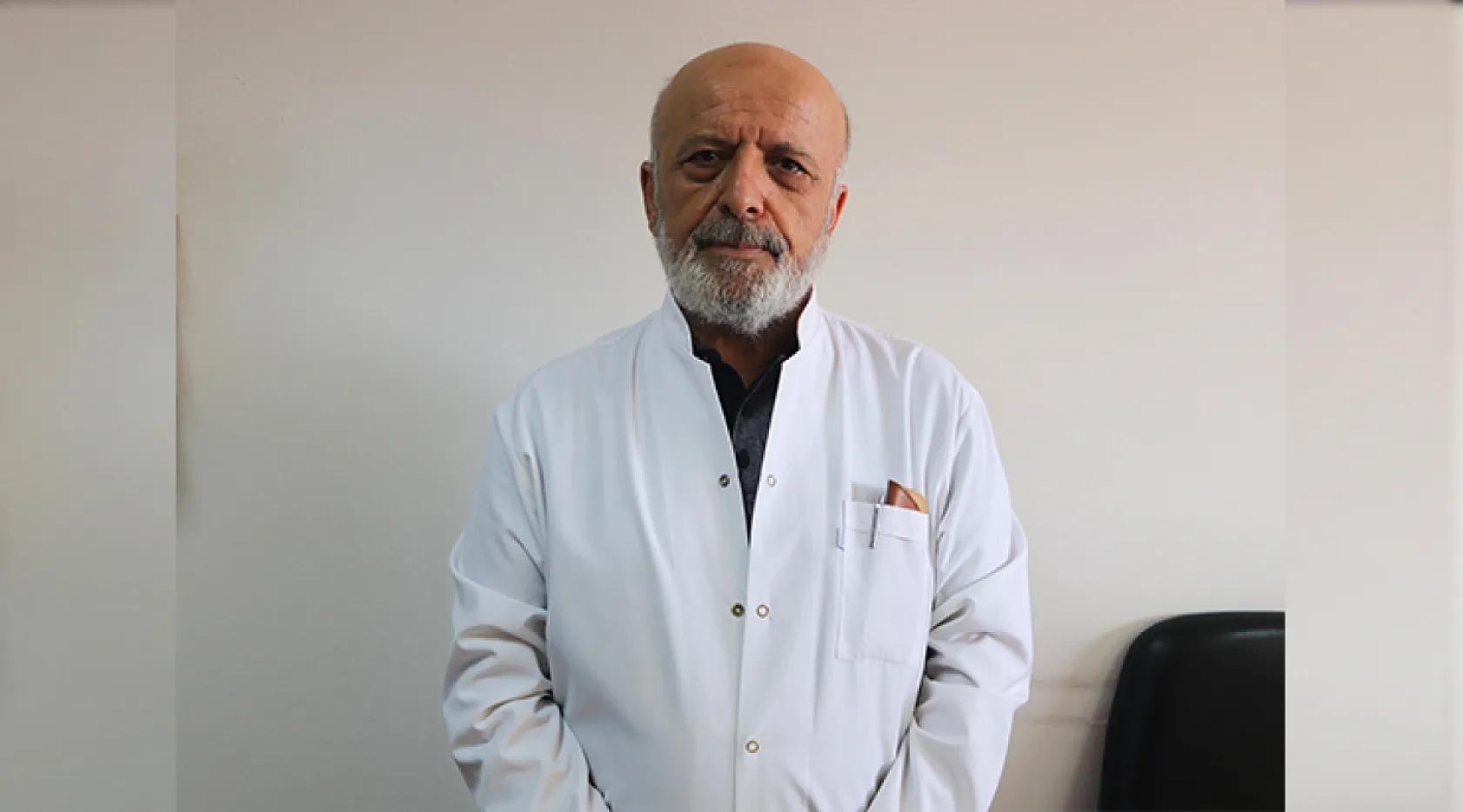 Karın Ağrısı Şikayetiyle Gitti, 10 Kiloluk Dev Tümör Çıkartıldı