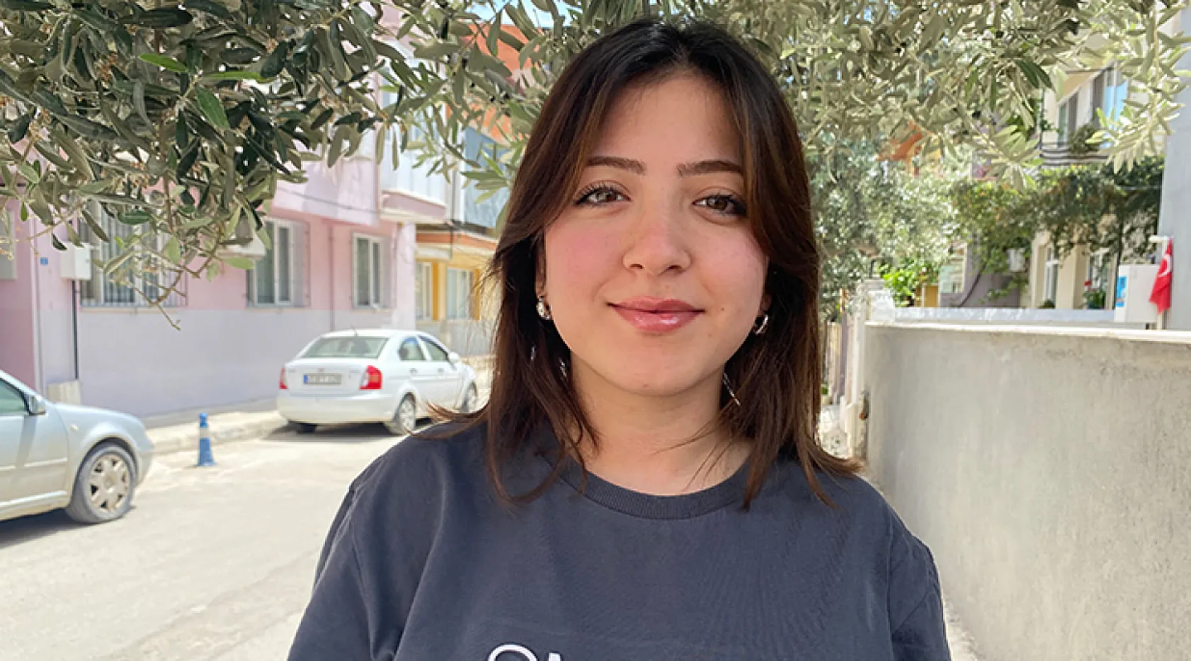 Yok artık! Çöp konternerine atılan çuvaldan köpek yavruları çıktı..