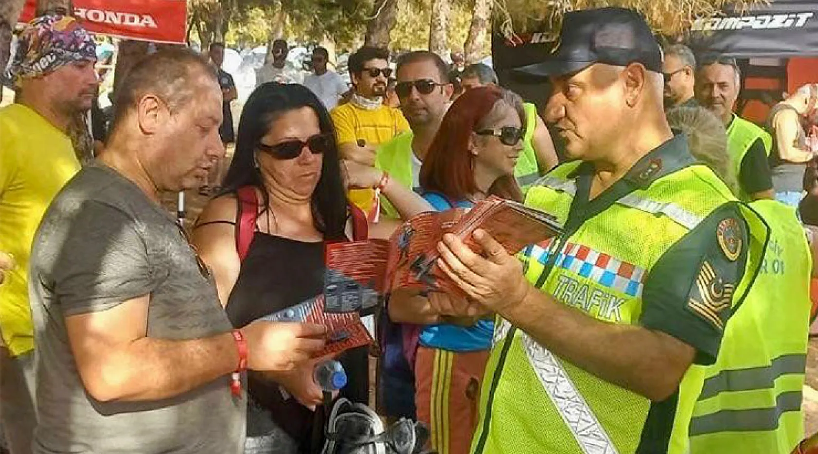 Datça'da jandarmadan motosiklet sürücülerine eğitim