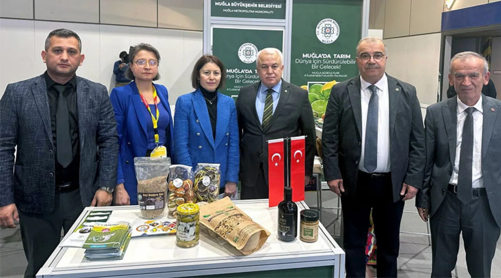 Fethiye ve Seydikemer'in tarım ürünleri Almanya'da dünyaya tanıtıldı
