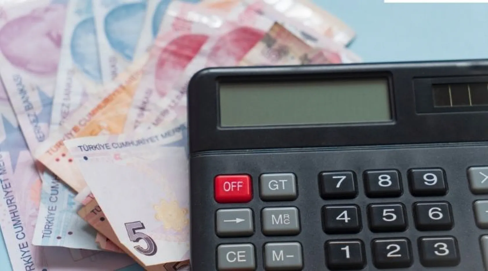 Emeklilik Sistemi Baştan Aşağı Yenileniyor: Kök ve Taban Maaş Kalkıyor, Prim Esaslı Model Geliyor