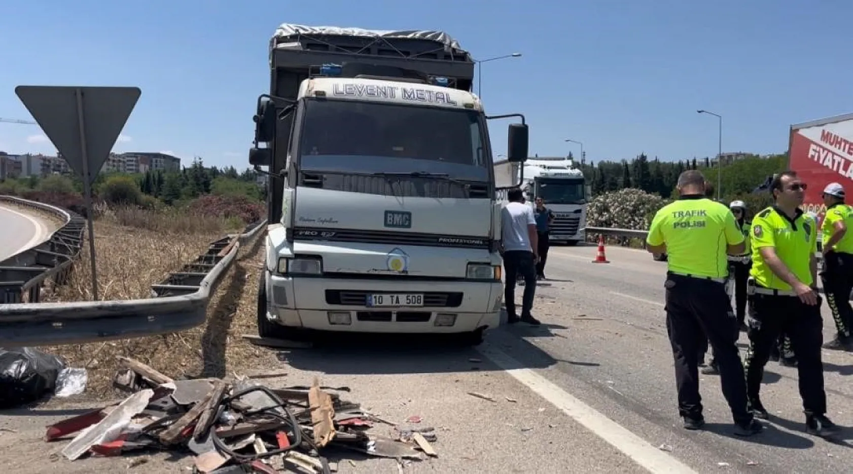 Otobandaki feci kazada hayatını kaybeden sürücünün kimliği belli oldu