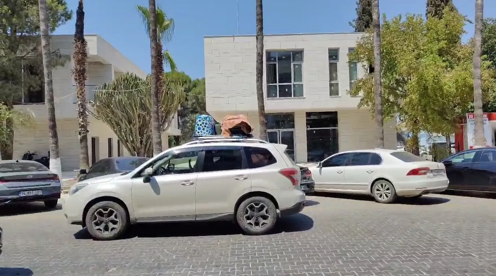 Fethiye'de Usulsüz Park, Trafiği Kilitliyor