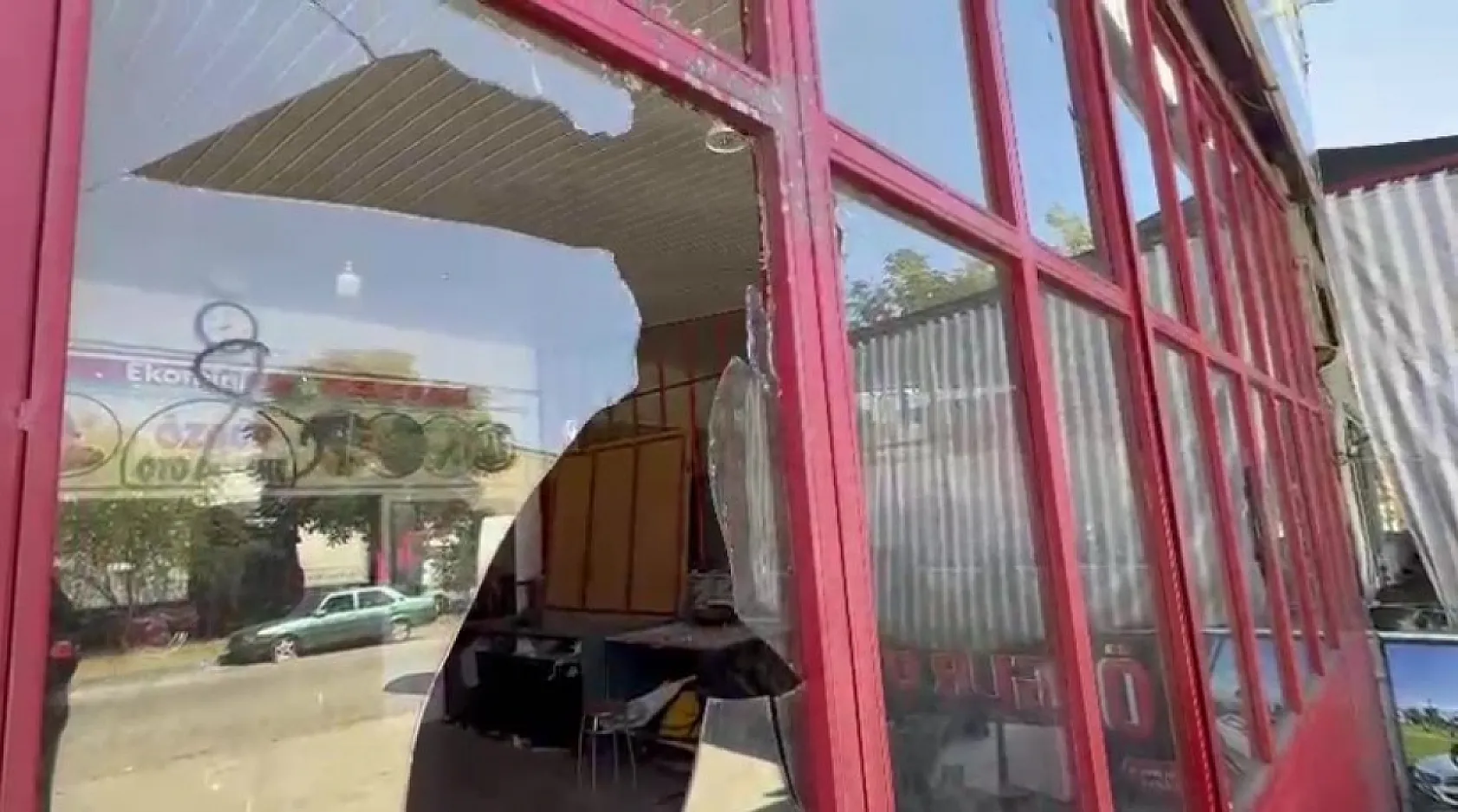 Pompalı tüfekle iş yerlerine saldırıya 4 tutuklama