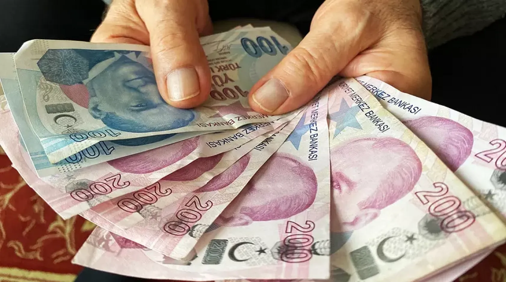 Emeklilere Müjde! O Dilekçeyi Veren 5 Yıllık Parasını İade Alacak