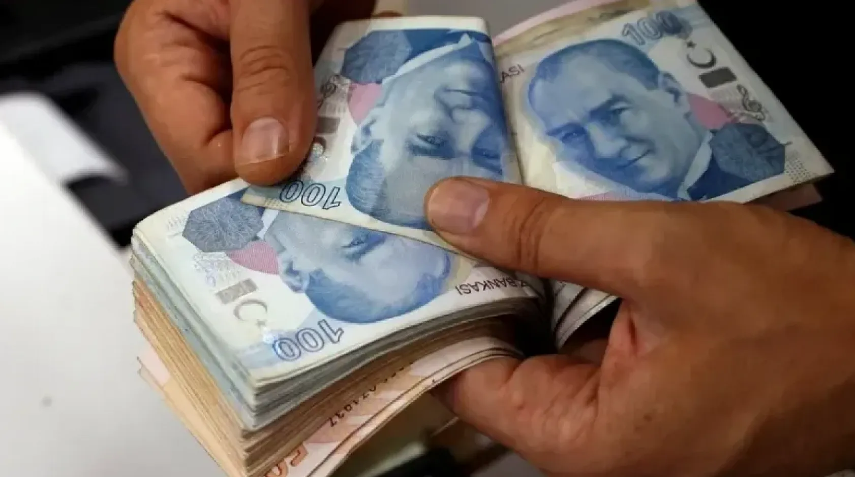 Memur ve sözleşmeli personel maaşları erken ödenecek mi? Bakanlıktan açıklama geldi