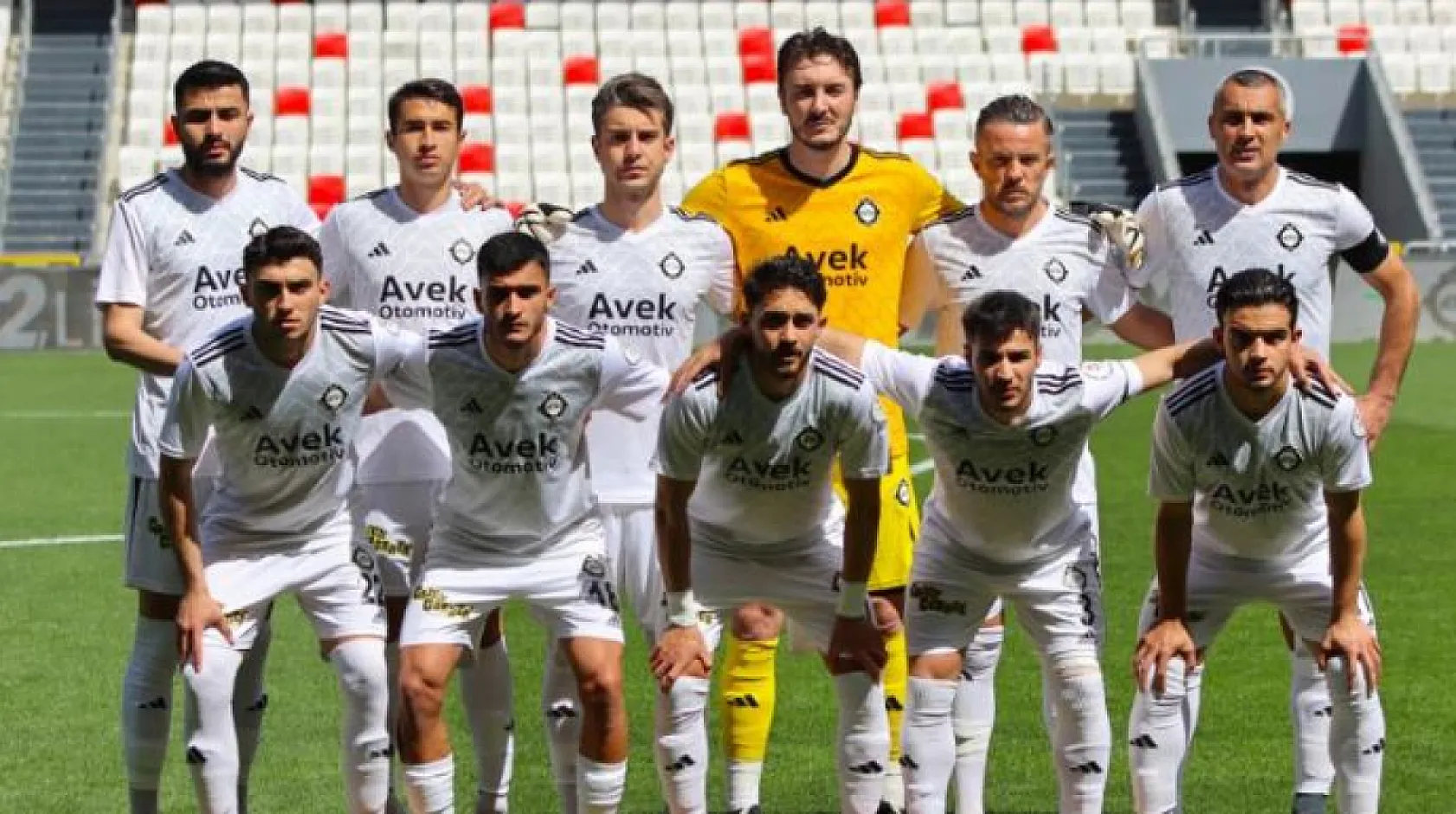 Nesine 2.Lig Beyaz Grup'ta Final Niteliğinde Maç!