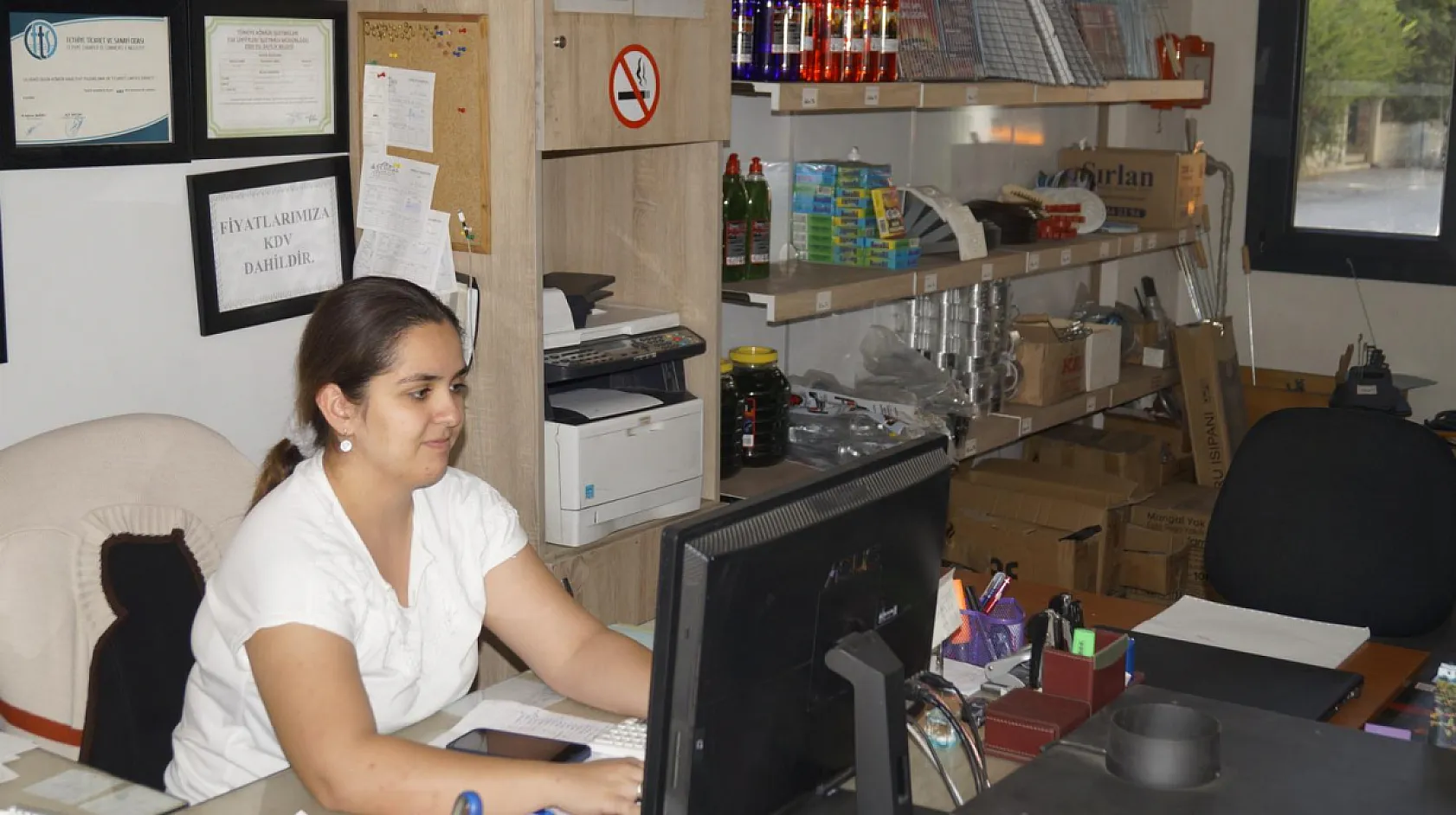Uludağ Kömür, Fethiye'de Yükselişe Rağmen Fiyatlarını Sabit Tutuyor 