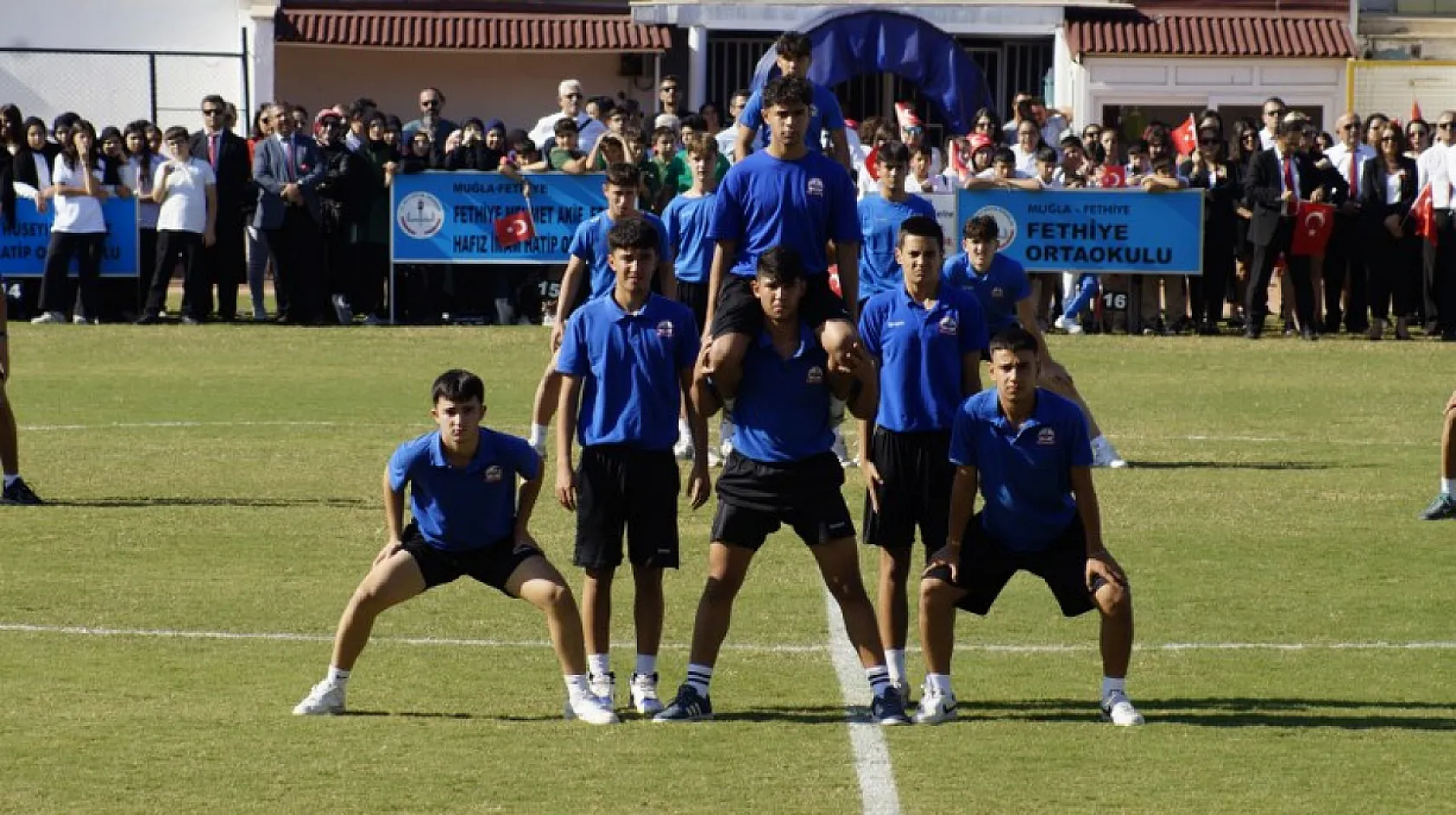 Fethiye'de coşkulu 29 Ekim kutlaması