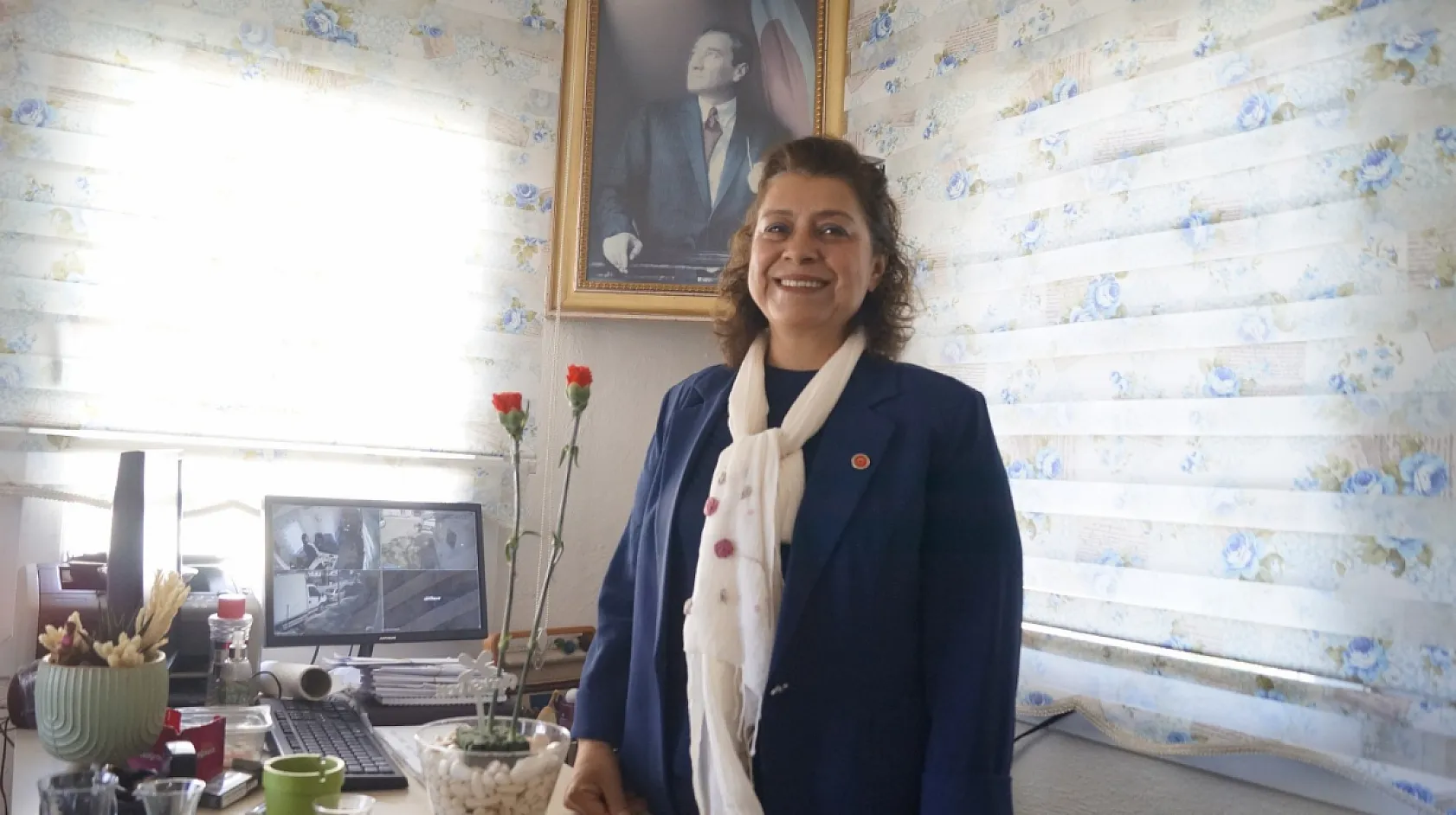 Fethiye'de kadının gücü! Kadın Muhtar Süzen Taşar, 'Kadınlar ayakta durursa, toplum güçlenir'