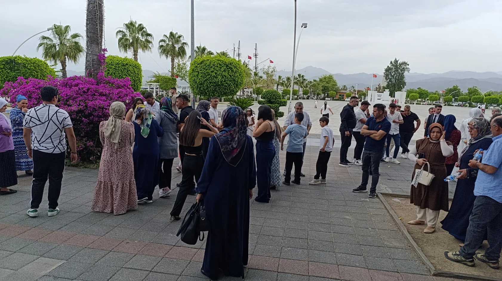 Fethiye'de 25.05.2025 yoğunluğu: 25 nikah aynı gün kıyıldı