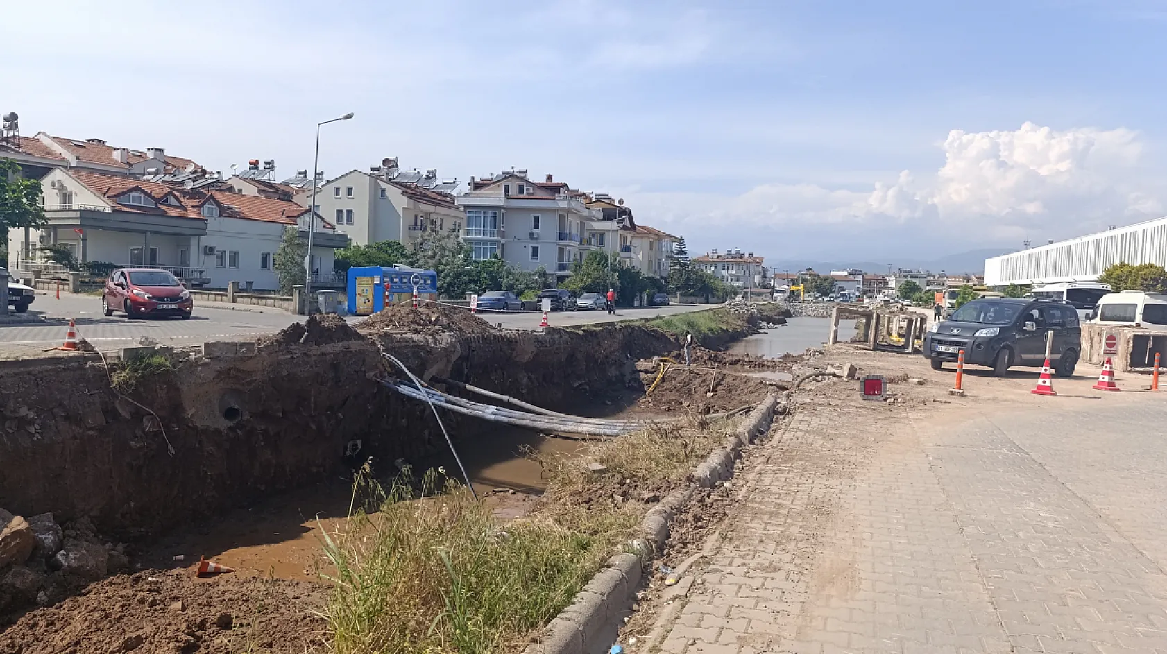 Fethiye Toptaşı Deresi'nde Islah Çalışmaları Devam Ediyor