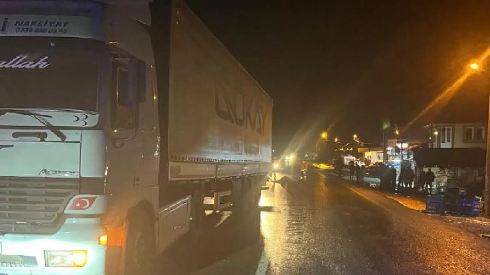 Seydikemer'de tır yayaya çarptı: 1 ölü