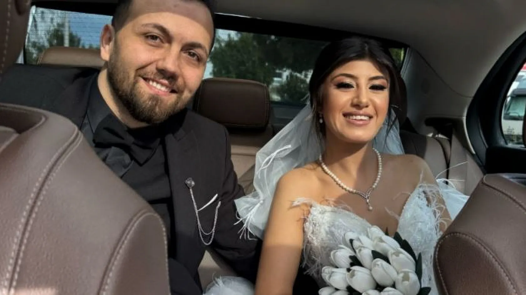 Okul yıllarına dayanan arkadaşlıkları engel tanımayan aşka dönüştü