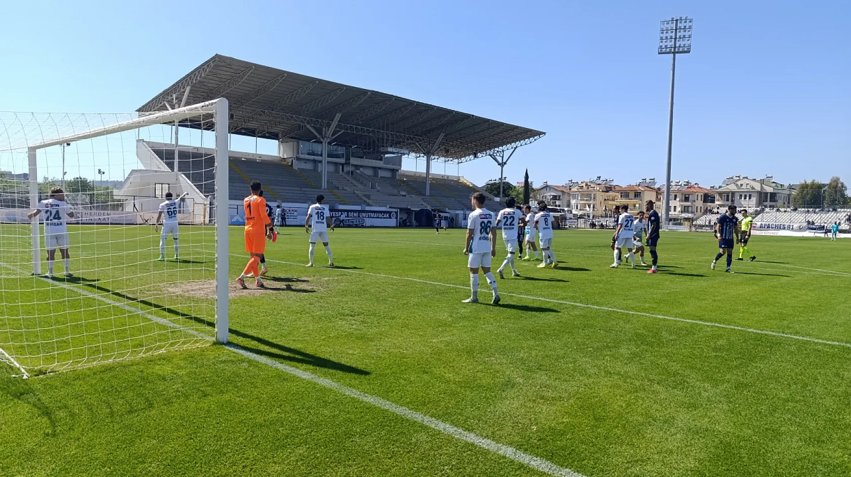 Fethiyespor evinde Kırklarelispor'u 1-0 mağlup etti