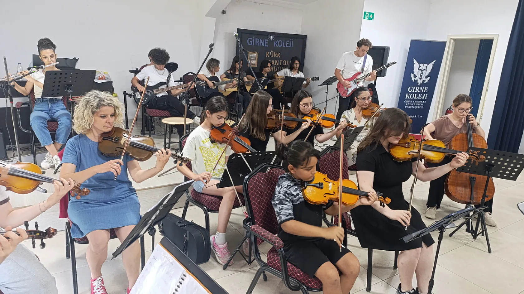Fethiye Poli Orkestrası konser hazırlıklarını sürdürüyor