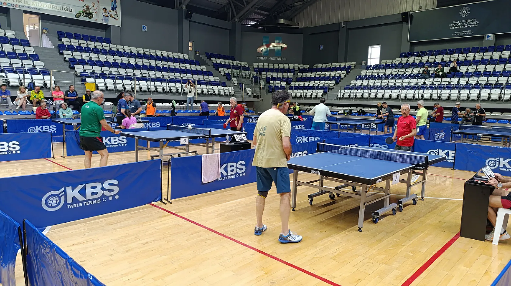 Fethiye'de ilk kez 'Veteran Masa Tenisi Turnuvası' düzenlendi