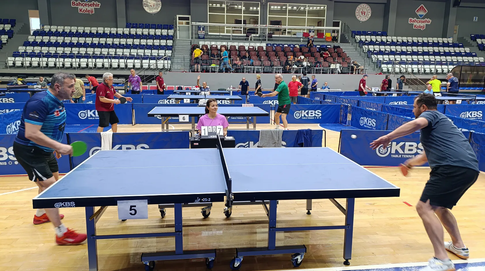 Fethiye'de ilk kez 'Veteran Masa Tenisi Turnuvası' düzenlendi