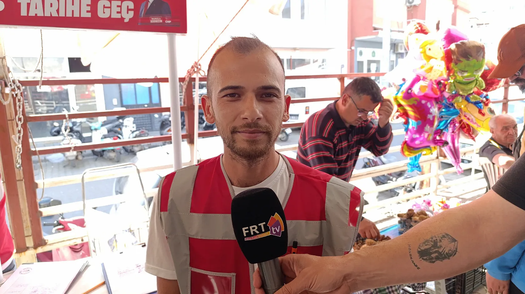 Fethiye'de imza kampanyası devam ediyor 'Ekrem Başkanımızı Hapisten Çıkarmak İçin Çalışıyoruz'