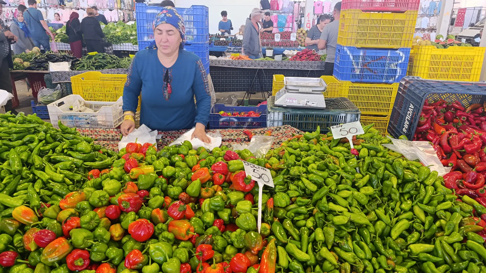 Ayat: 'Fethiye Cumartesi Pazarı'na yoğun ilgi var'