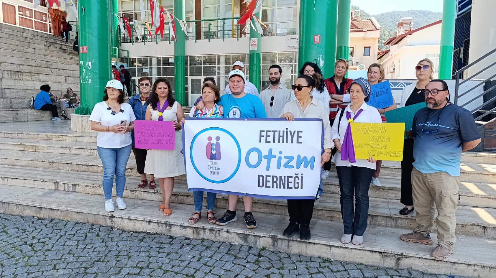Yüksel, 'Sessizliğin Bedeli Hayattır: Bakım Merkezlerinde Şiddete ve İhmale Son!'