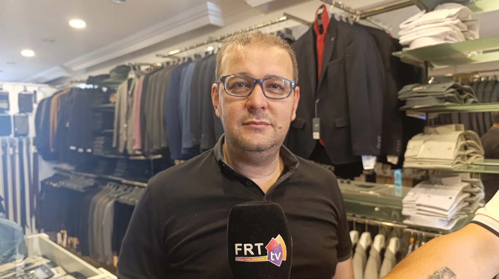 Fethiye'de Düğün Sezonu Başladı, Ne Tür Takım Elbiseler Tercih Ediliyor