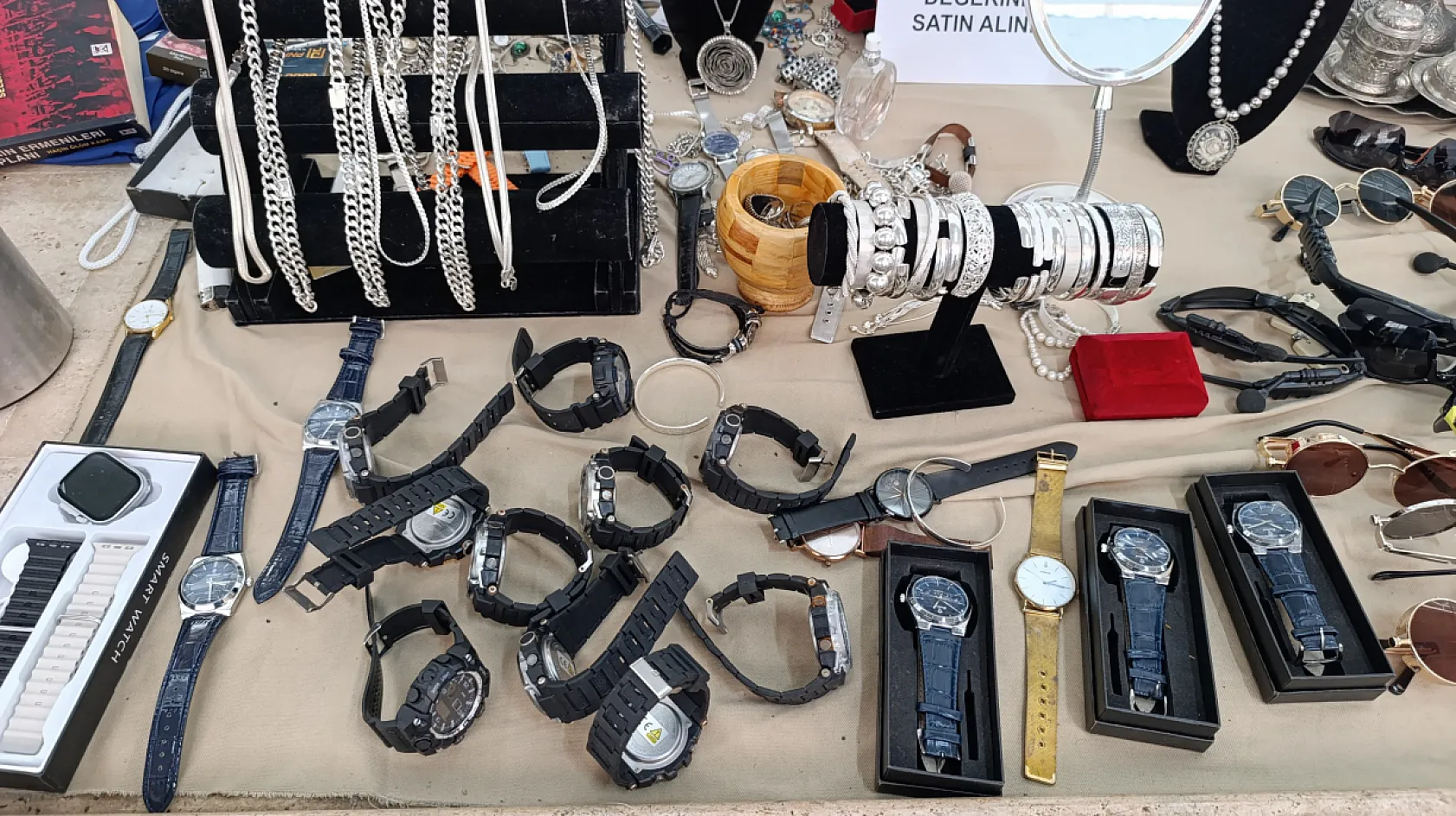 Fethiye İkinci El Pazarı, Ekonomik Krizde Rağbet Görüyor