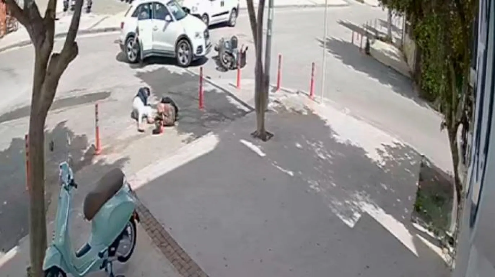 Bodrum'da motosiklet cipe çarptı: 2 yaralı