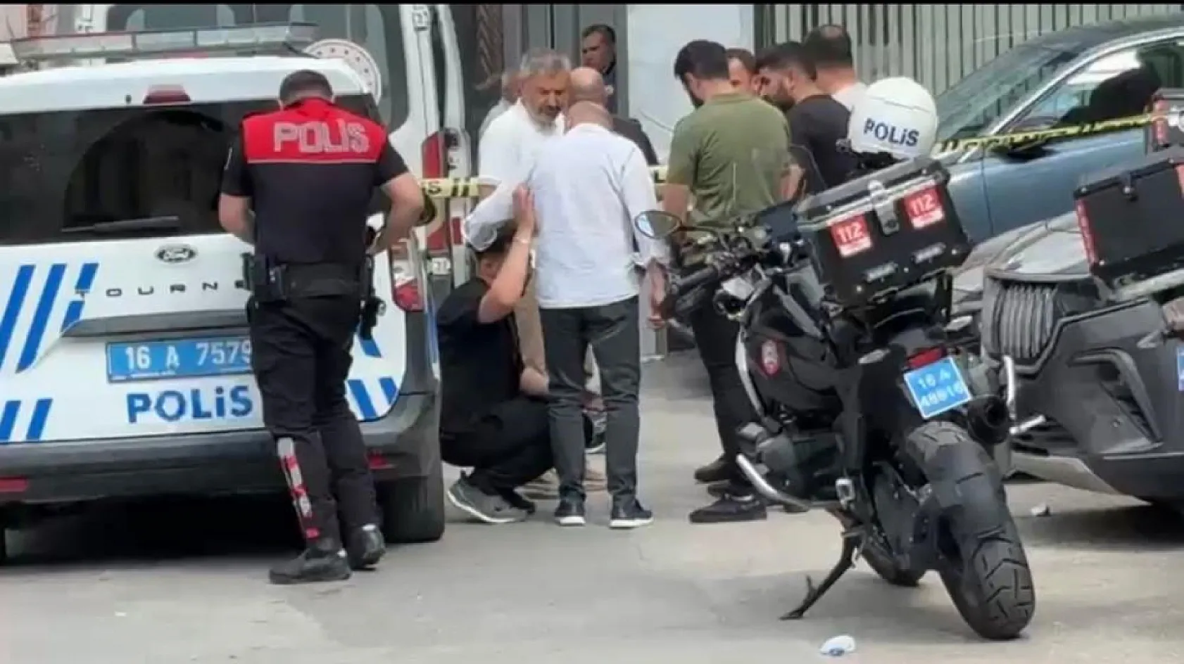 Bursa'da dehşet...Bir kadını öldürüp canına kıydı