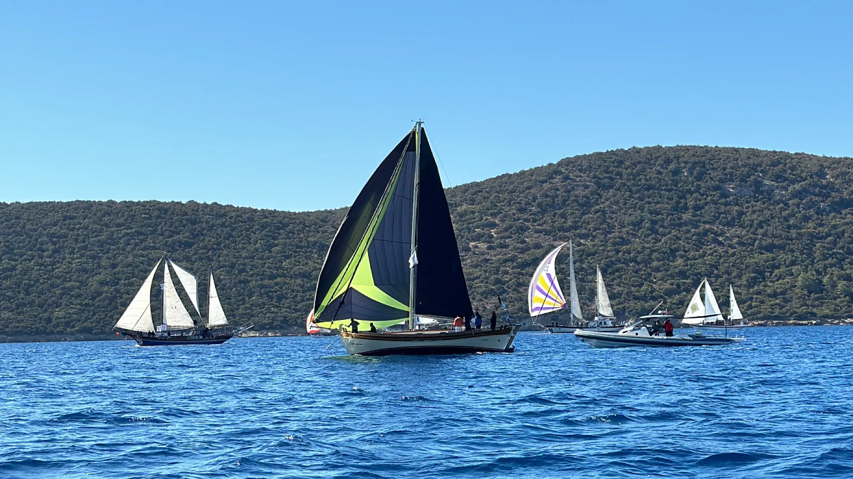 The Bodrum Cup Yelken Yarışları, Bodrum açıklarında başladı