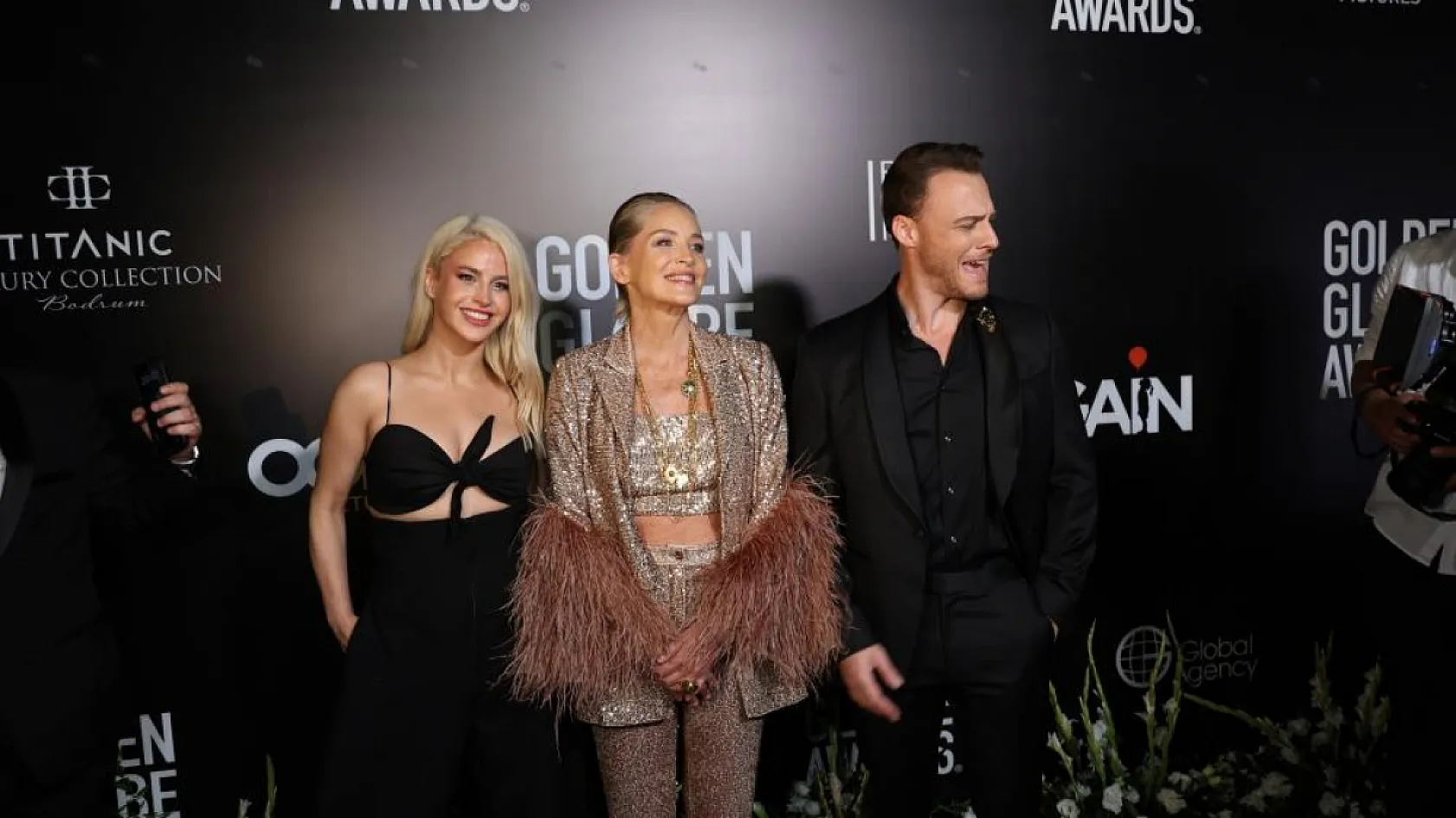 Dünyaca ünlü yıldız Sharon Stone ödülünü aldı