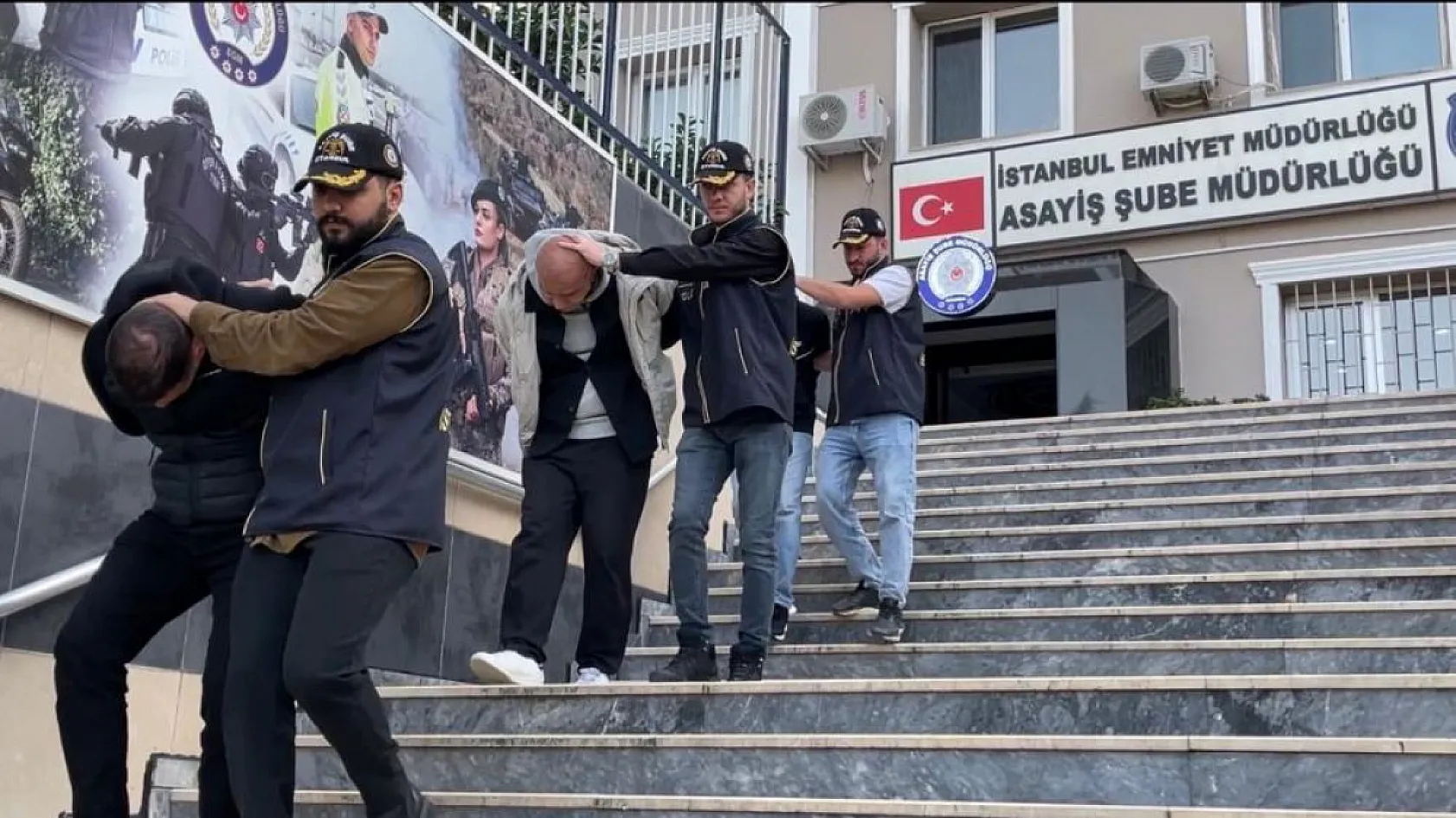 6 Milyonluk araç kiralama dolandırıcılığı yapan şüphelilere operasyon: 5 gözaltı