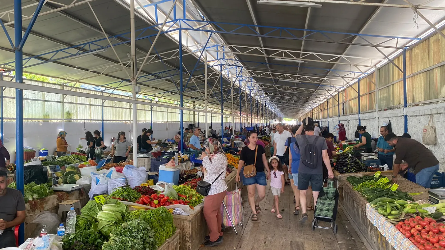 Fethiye Üretici Pazarı'nda fiyatlar