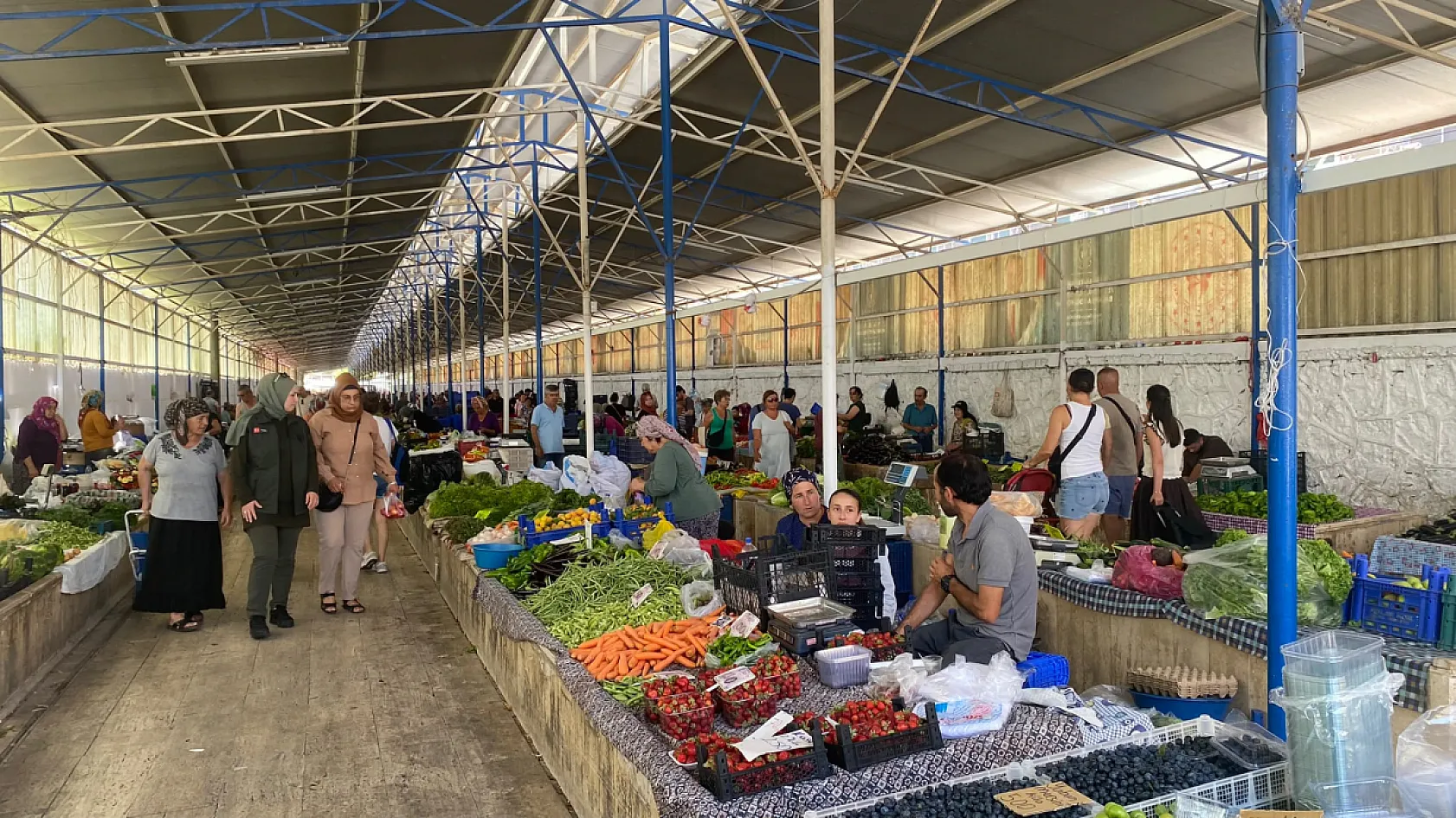 Fethiye Üretici Pazarı'nda fiyatlar
