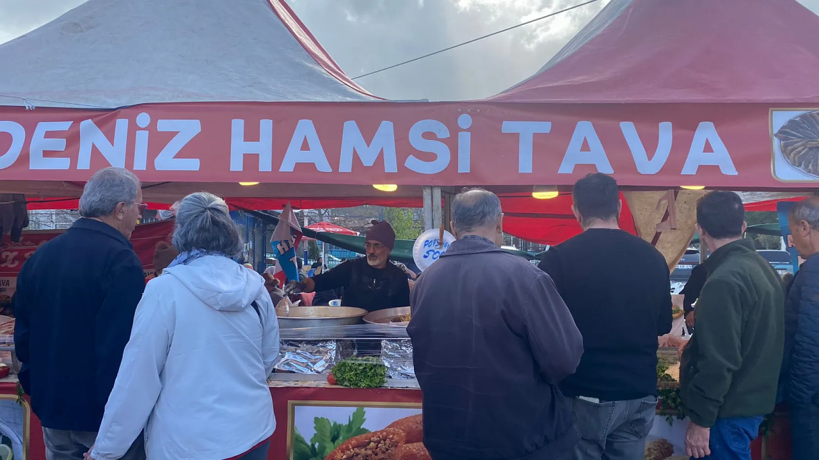 Fethiye'de 1. Hamsi Festivali Üçüncü Gününde Yoğun İlgi Görüyor