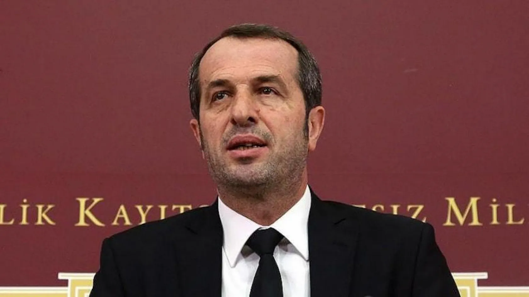 Saffet Sancaklı MHP'den İstifa Etti